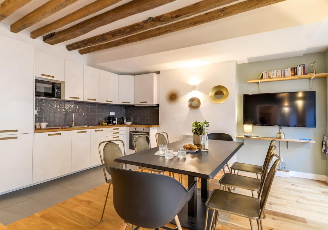 Appartement 78m² 3 Slaapkamer, 1 Privé Badkamer In 8th - Champs Elysees Parijs