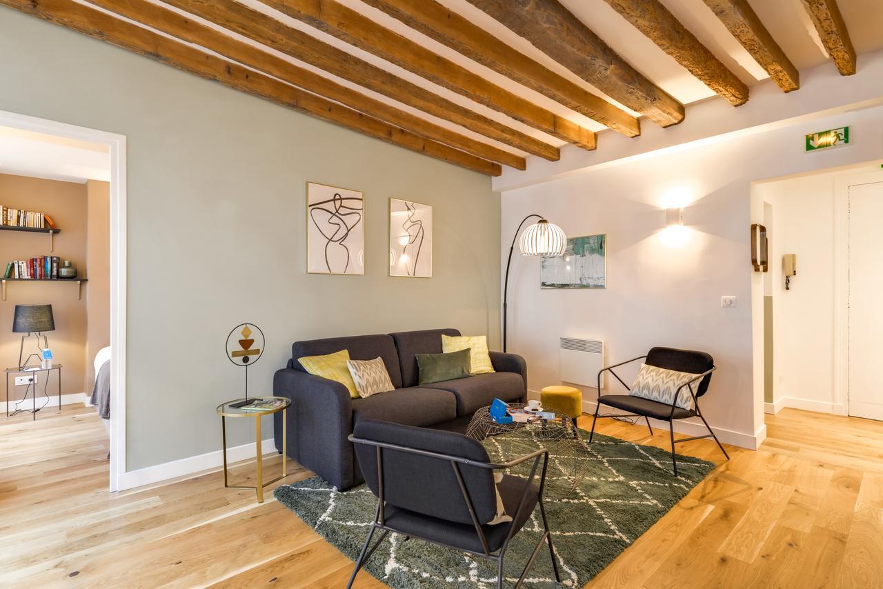 78m² 3 Slaapkamer, 1 Privé Badkamer In 8th - Champs Elysees