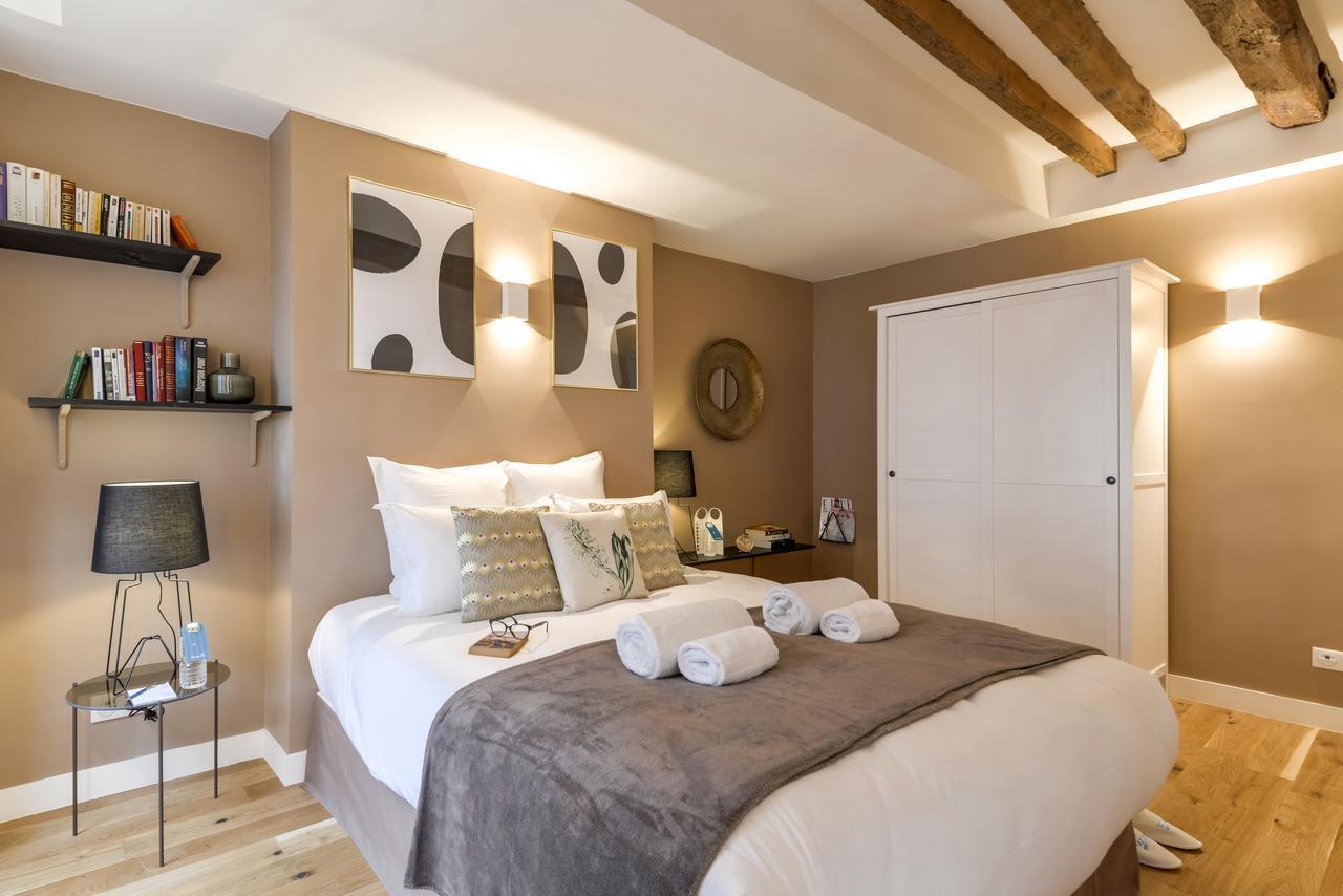 78m² 3 Slaapkamer, 1 Privé Badkamer In 8th - Champs Elysees Appartement Parijs